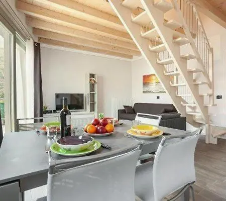 Grande Terrazza Vista Апартаменты Parzanica
